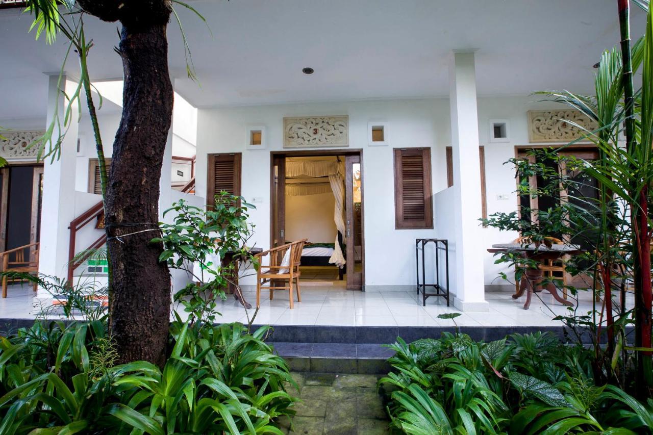 Batik Sekar Bali Guest House Ubud  Exterior photo